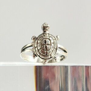 Vintage Hand Carved Turtle Figural Shaped Sterling Silver Ring - sz 6.25 & 8
